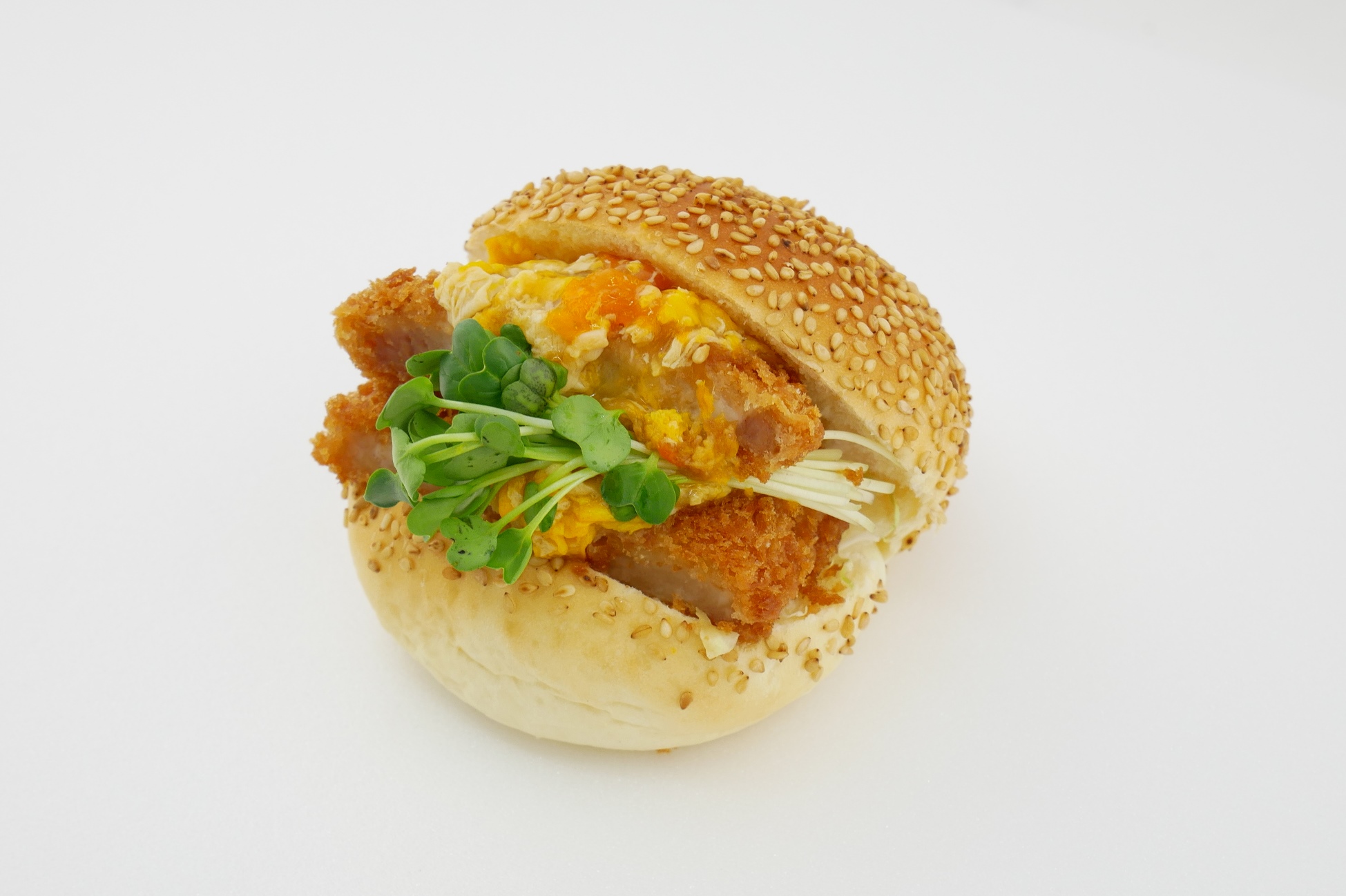 まさかのカツ丼バーガー